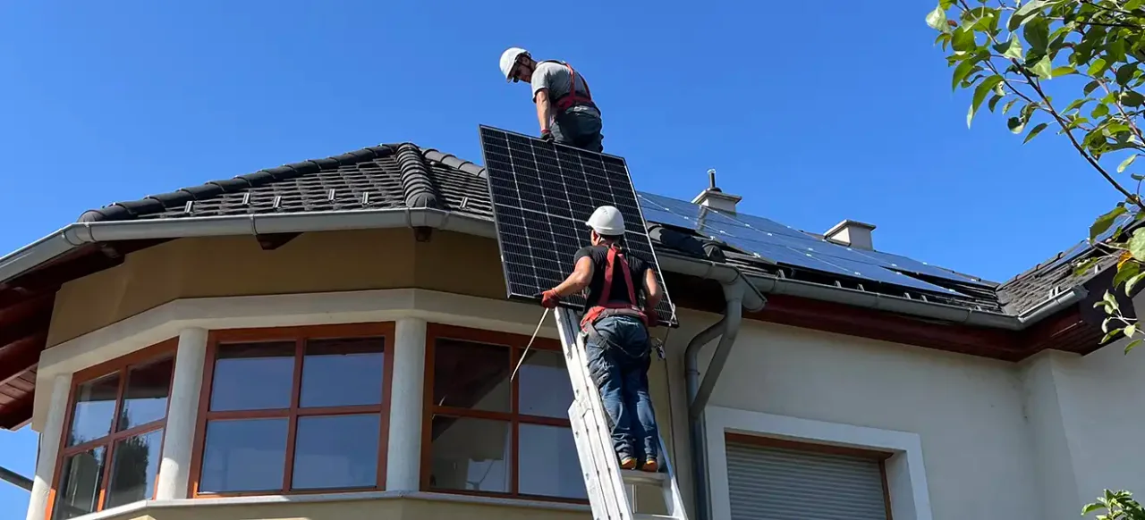 Napelem rendszer telepítése - Solar Home System Kft.